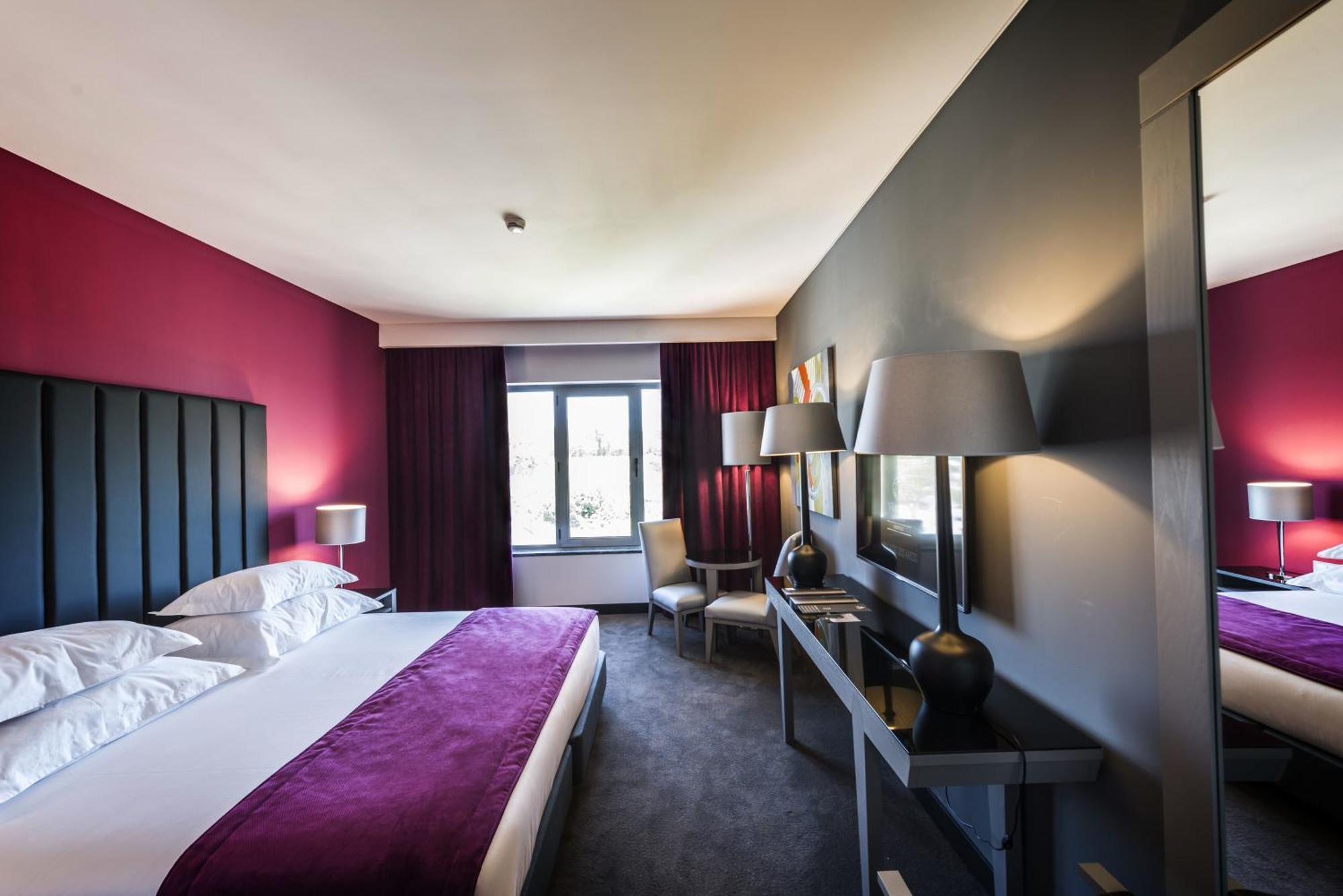 Standard Double or Twin Room,1565582188:JPEG